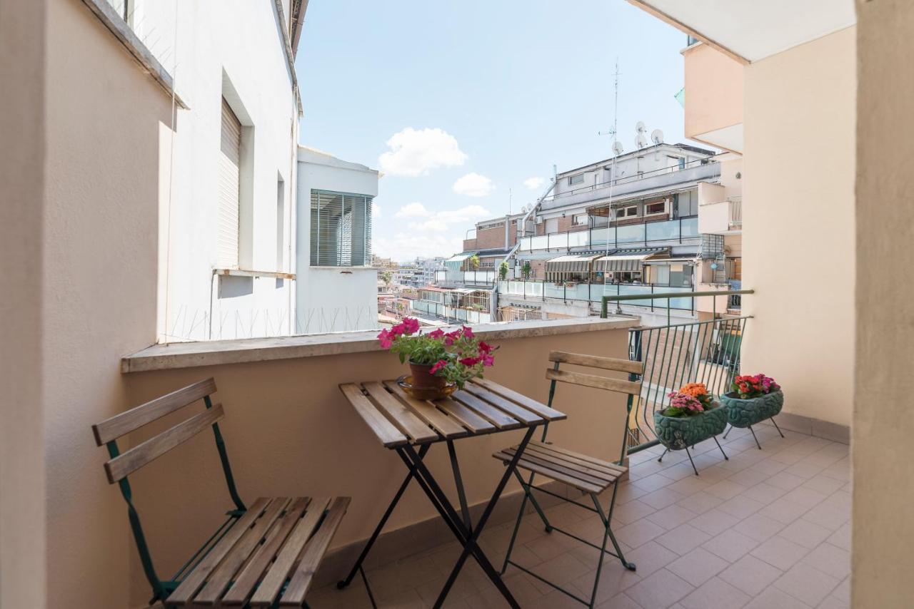 San Giovanni Apartment With Balcony Рим Экстерьер фото