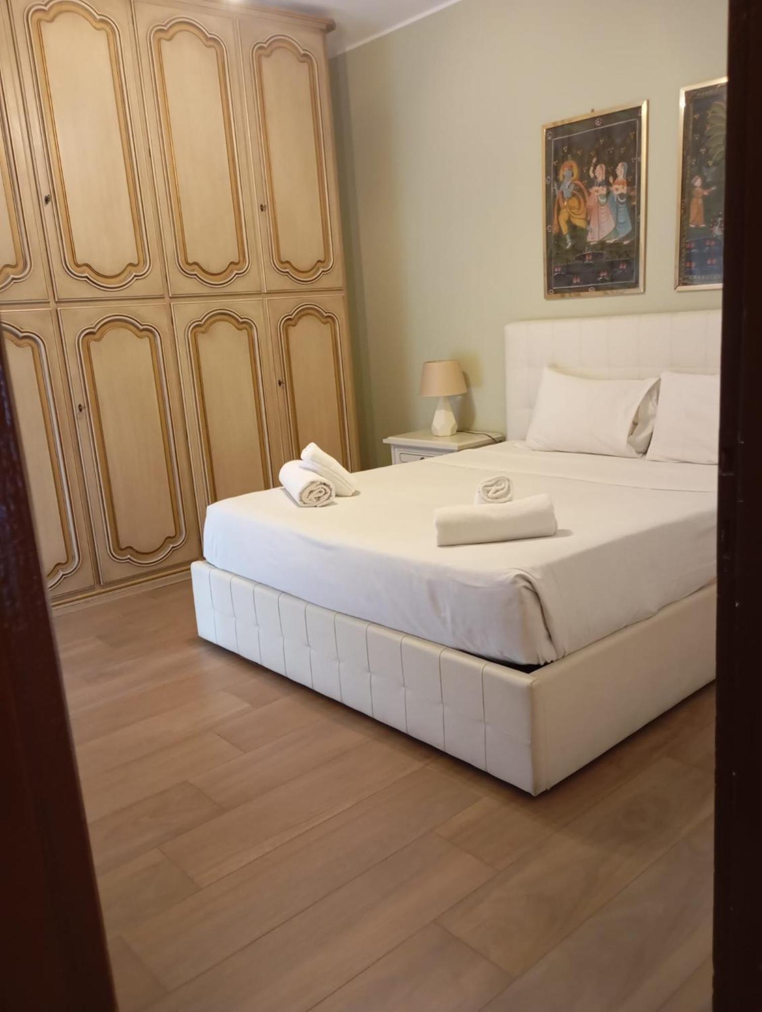 San Giovanni Apartment With Balcony Рим Экстерьер фото